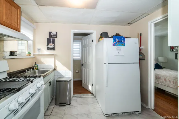 $899,000 | 24 5th Avenue, New Rochelle, NY 10801