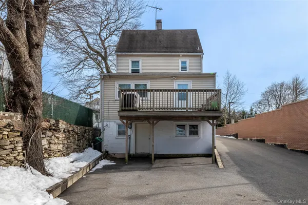 $899,000 | 24 5th Avenue, New Rochelle, NY 10801