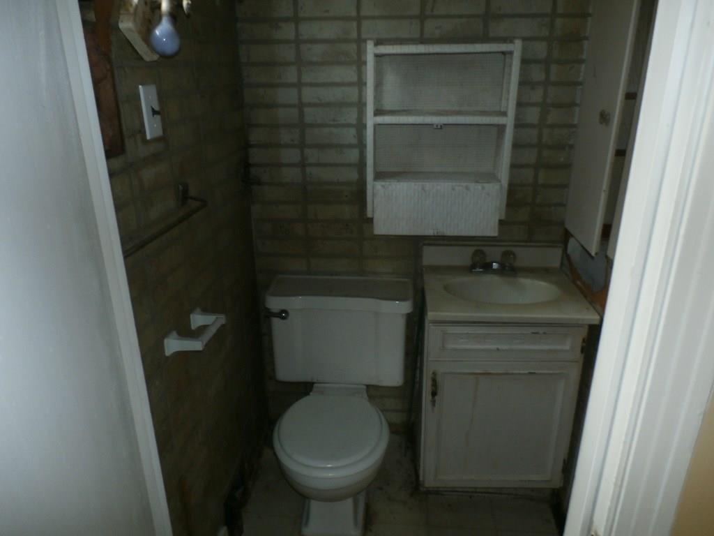 268 Big Knob Road, Unit B Rochester, PA 15074 - Photo 12 of 21