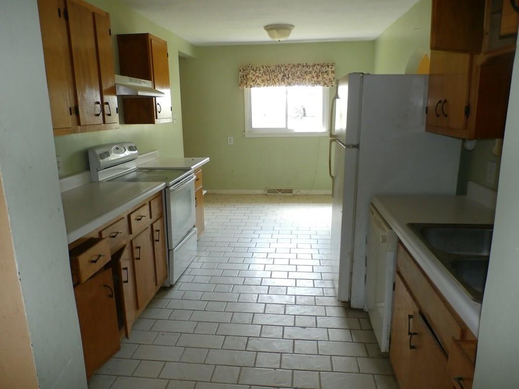 268 Big Knob Road, Unit B Rochester, PA 15074 - Photo 6 of 21
