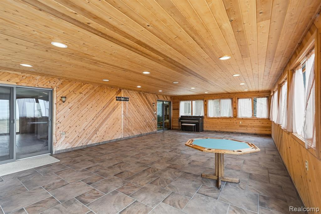 5436 North Lakeshore Road Deckerville, MI 48427 - Photo 13 of 48