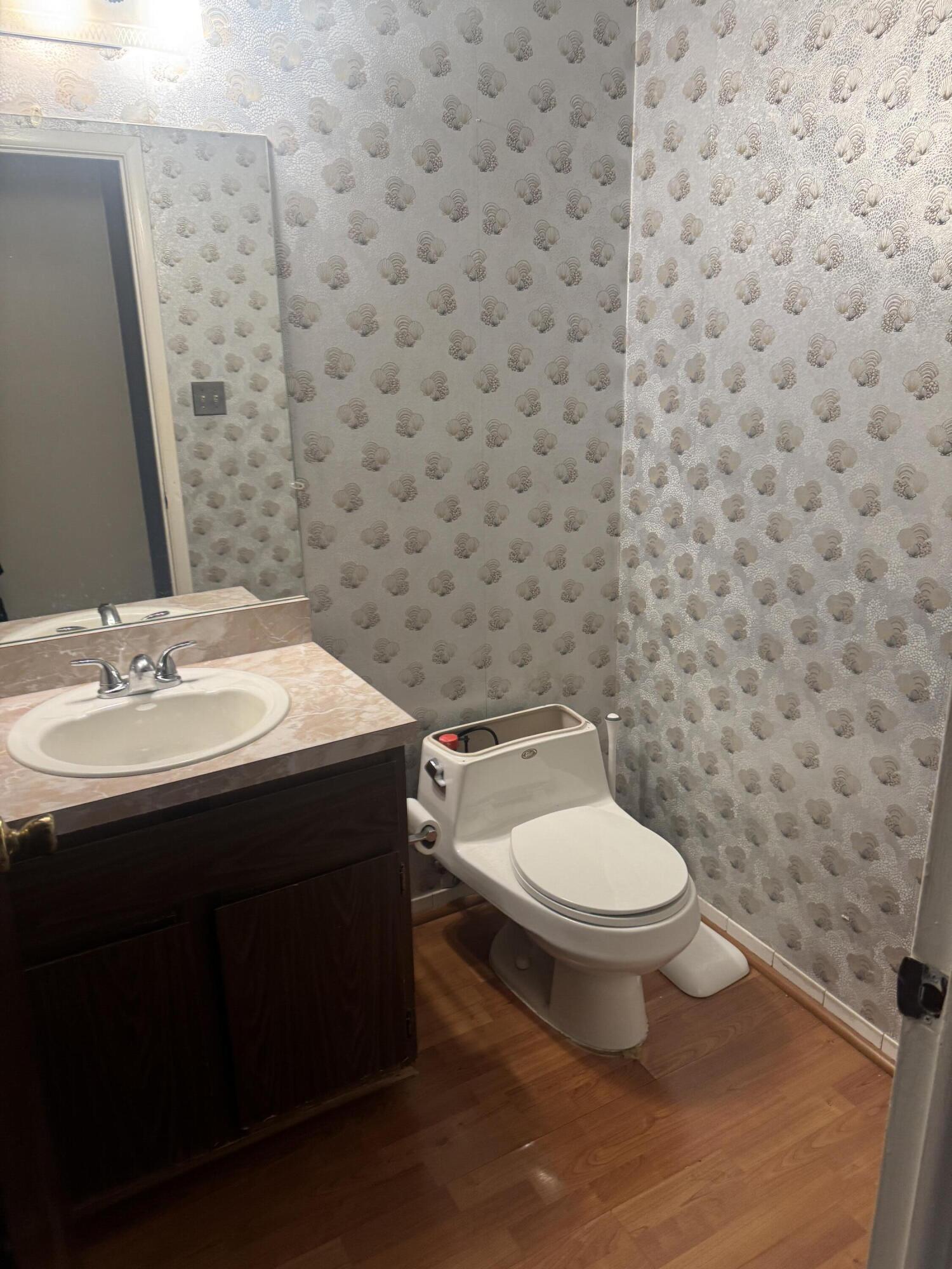 19601 West 12 Mile Road, Unit 202 Southfield, MI 48076 - Photo 5 of 12 IMG_1217