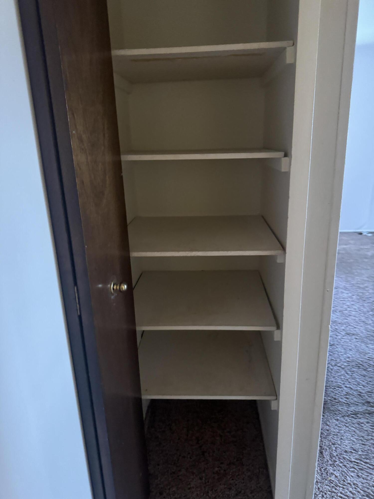 19601 West 12 Mile Road, Unit 202 Southfield, MI 48076 - Photo 6 of 12 IMG_1218