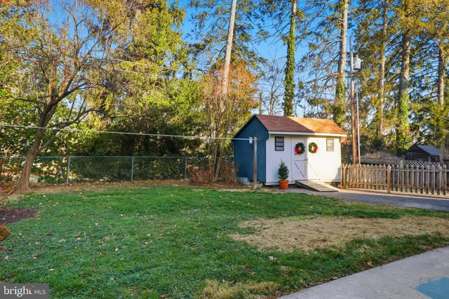 $300,000 | 357 Old Garden Lane, York, PA 17403