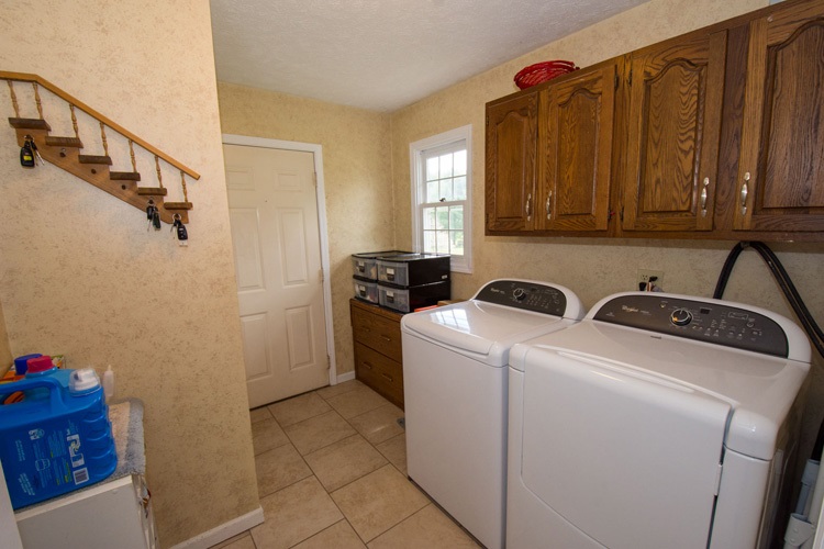 15536 Hunting Ridge Trail Granger, IN 46530 - Photo 13 of 35 Gallery Image 13