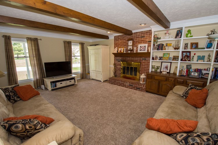 15536 Hunting Ridge Trail Granger, IN 46530 - Photo 4 of 35 Gallery Image 4