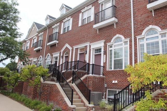 23970 Woodward Avenue, Unit 6 Pleasant Ridge, MI 48069 - Photo 1 of 16 1.jpg