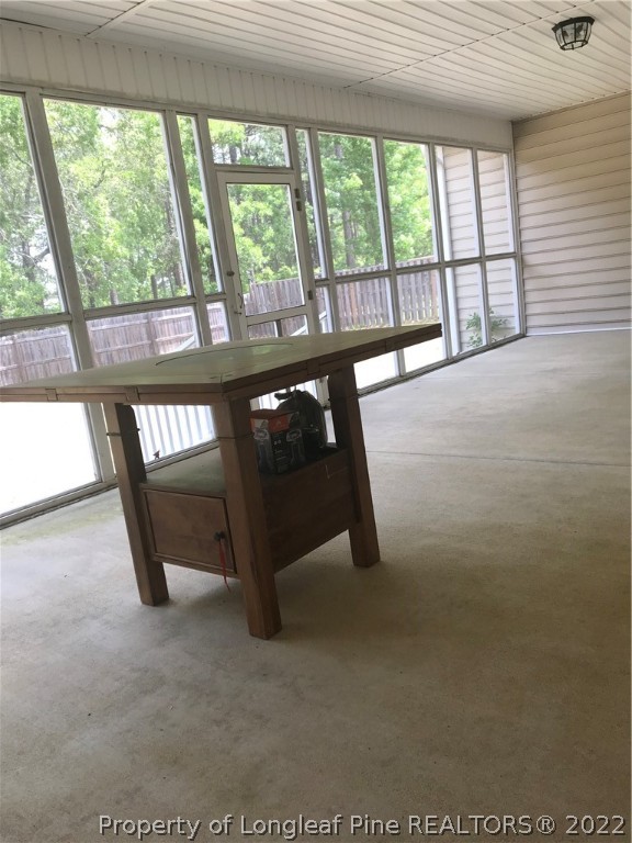 5220 Spreading Branch Road Hope Mills, NC 28348 - Photo 13 of 17 a living room with a large window