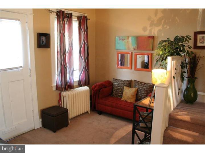 7227 Sommers Road Philadelphia, PA 19138 - Photo 10 of 24 Gallery Image 10