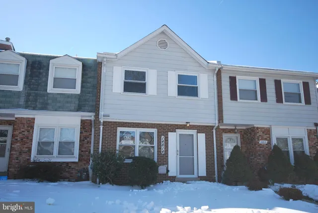 $2,100 | 14814 Emberdale Drive, Woodbridge, VA 22193