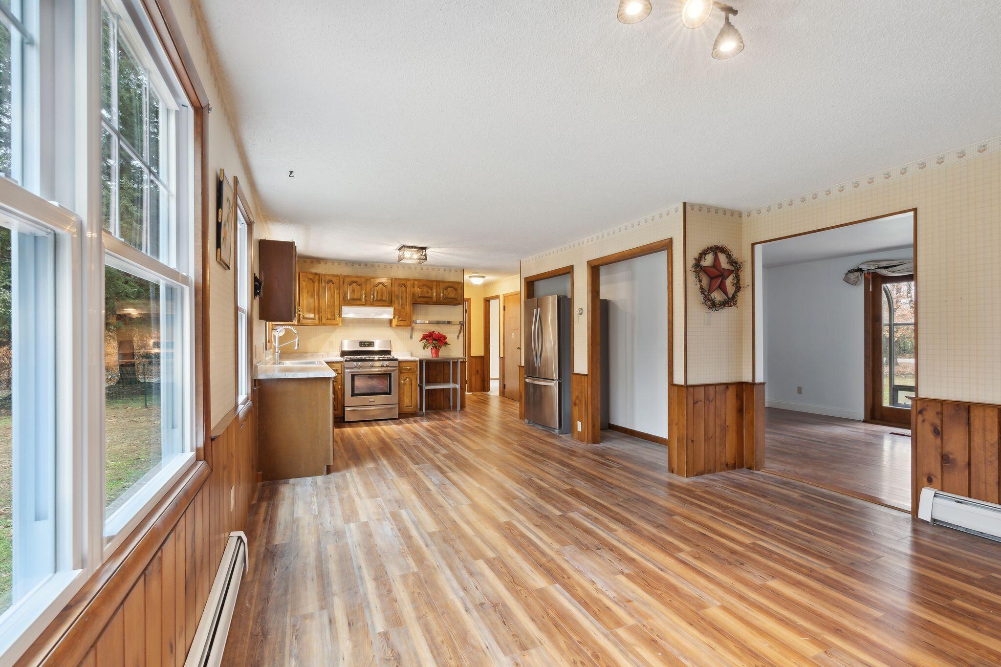 91 Weeks Road Gorham, ME 04038 - Photo 12 of 42 Living Room