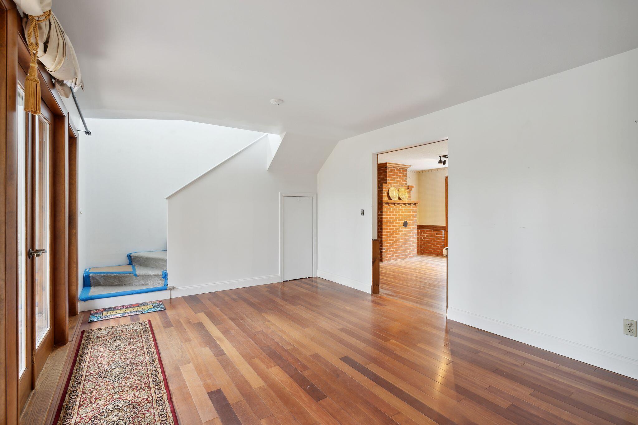 91 Weeks Road Gorham, ME 04038 - Photo 17 of 42 Living Room