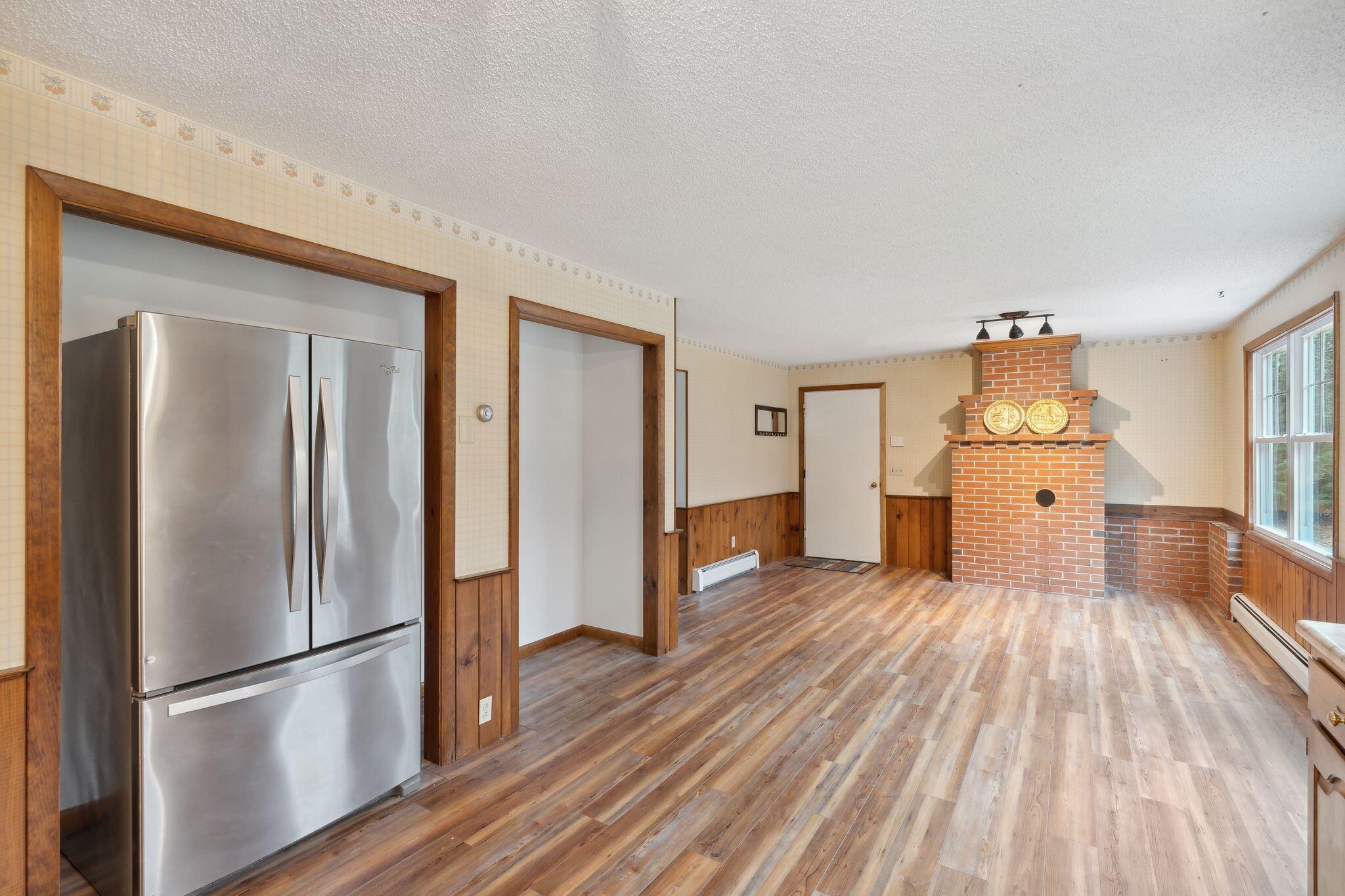 91 Weeks Road Gorham, ME 04038 - Photo 7 of 42 Kitchen