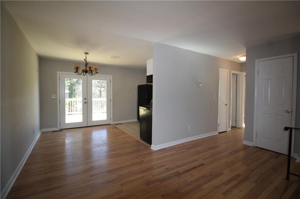 3733 Millikin Court Decatur, GA 30034 - Photo 10 of 37