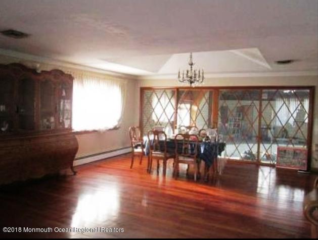7 Lakeview Drive Jackson, NJ 08527 - Photo 5 of 8 Dining Room 1