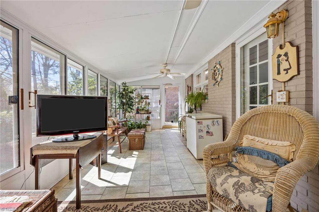 709 Overbrook Drive High Point, NC 27262 - Photo 24 of 42