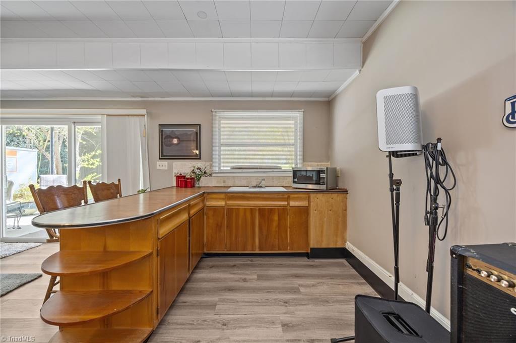 709 Overbrook Drive High Point, NC 27262 - Photo 29 of 42