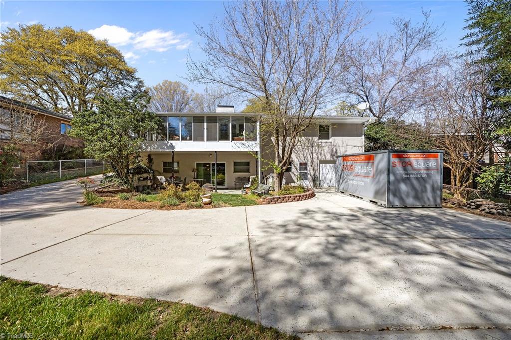 709 Overbrook Drive High Point, NC 27262 - Photo 33 of 42