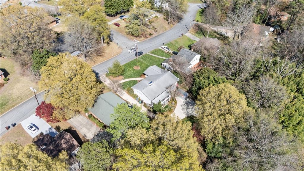 709 Overbrook Drive High Point, NC 27262 - Photo 38 of 42