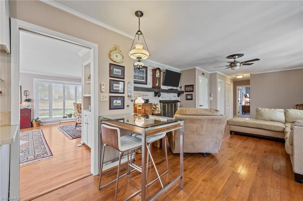 709 Overbrook Drive High Point, NC 27262 - Photo 9 of 42