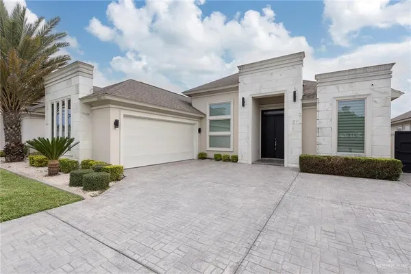 $3,500 | 2521 South J Street, McAllen, TX 78503