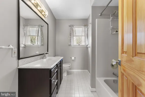 $575,000 | 1625 Arrowwood Drive, Easton, PA 18040
