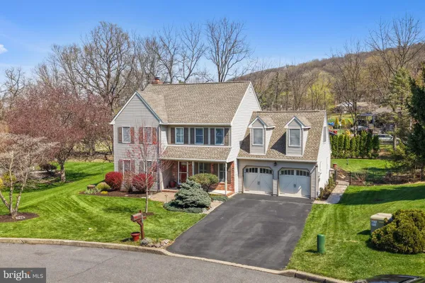 $575,000 | 1625 Arrowwood Drive, Easton, PA 18040