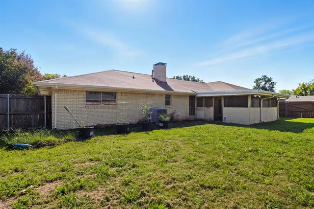 $2,400 | 10304 Oak Creek Drive, Greenville, TX 75402