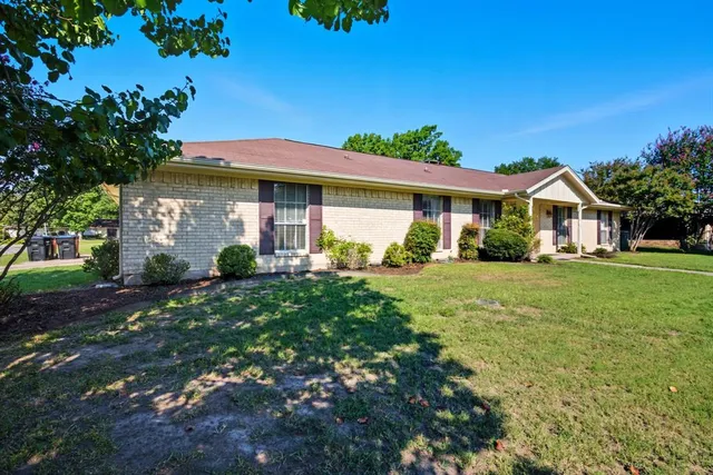 $2,400 | 10304 Oak Creek Drive, Greenville, TX 75402