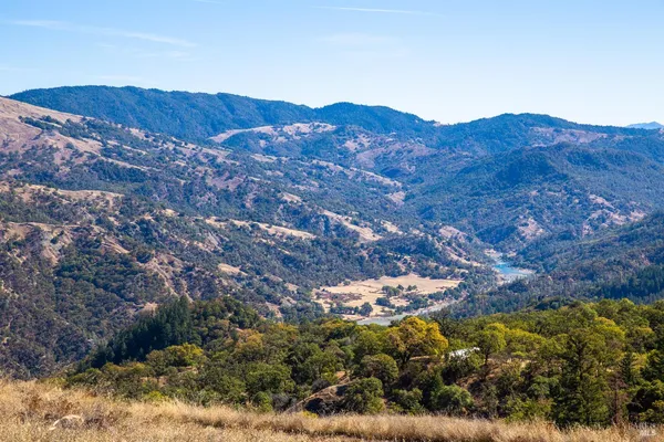 a view of a large building