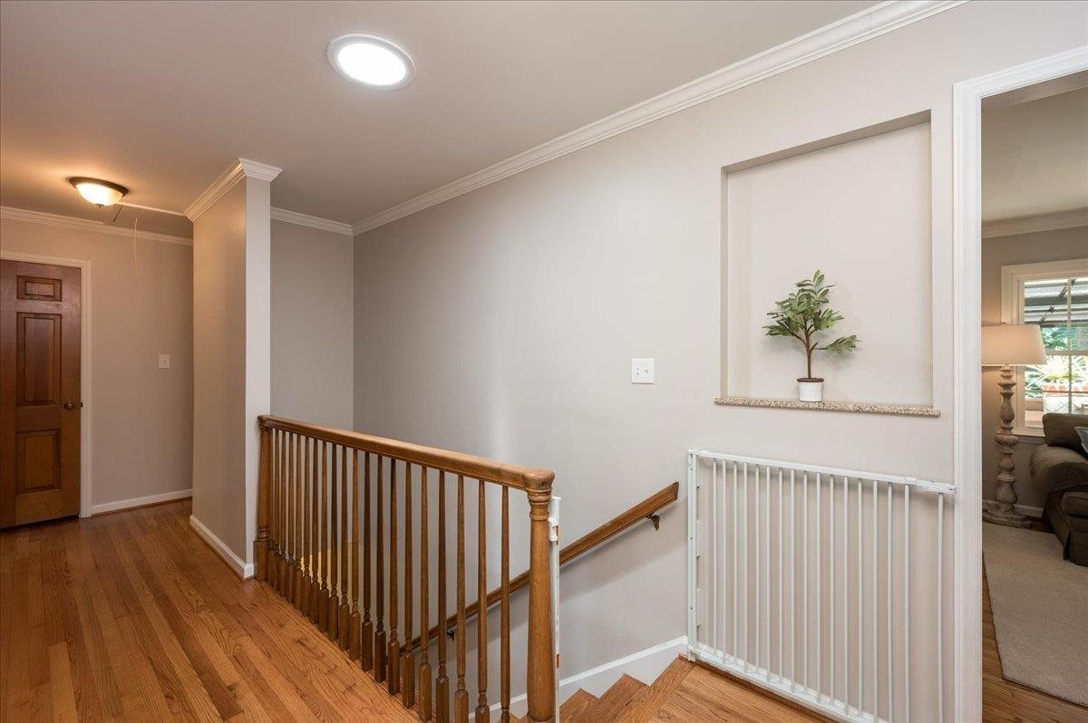 6612 Clinton Place Raleigh, NC 27607 - Photo 4 of 29 Photo 4