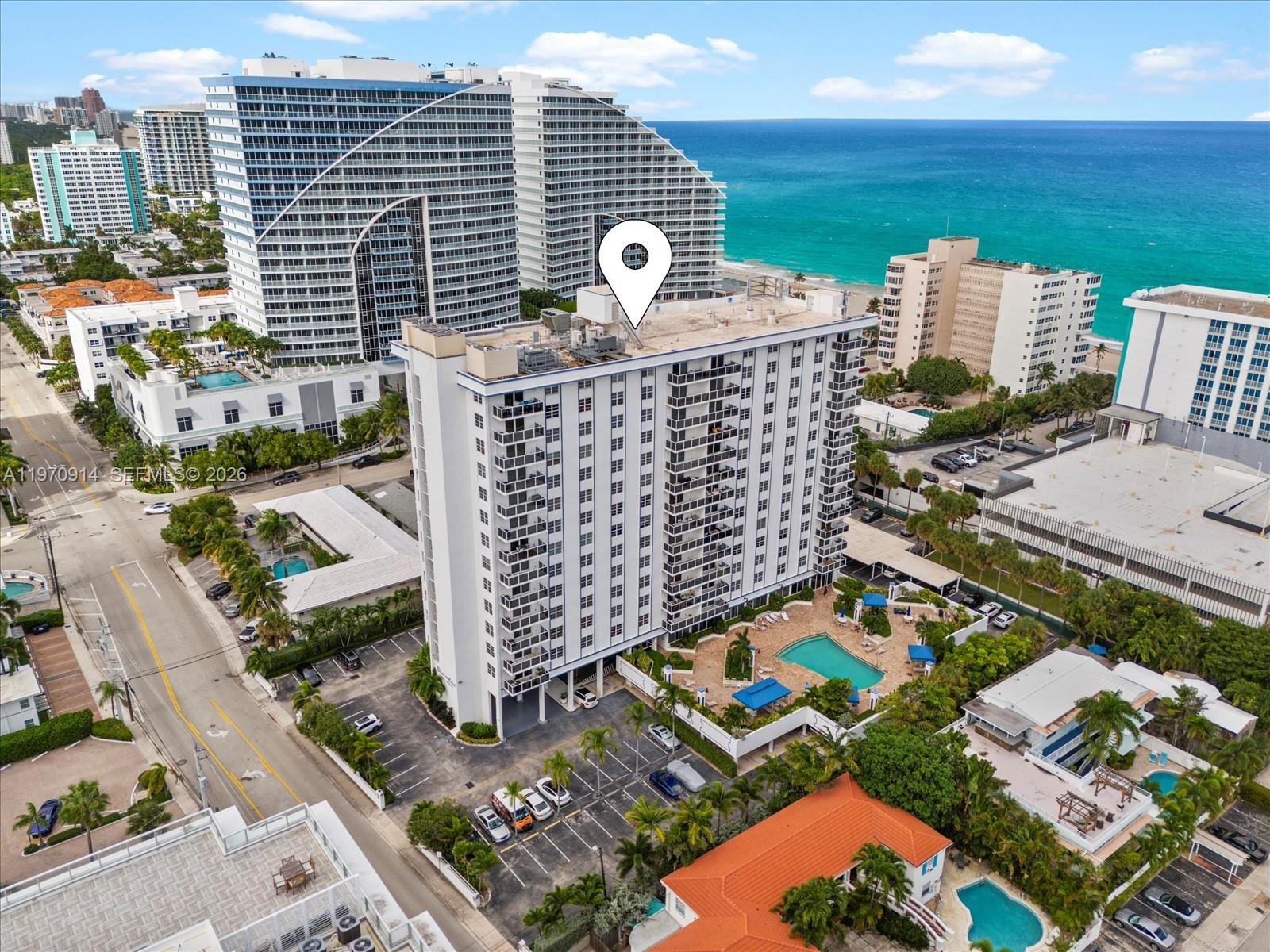 336 North Birch Road, Unit PH Fort Lauderdale, FL 33304 - Photo 67 of 68 a view of a city with tall buildings