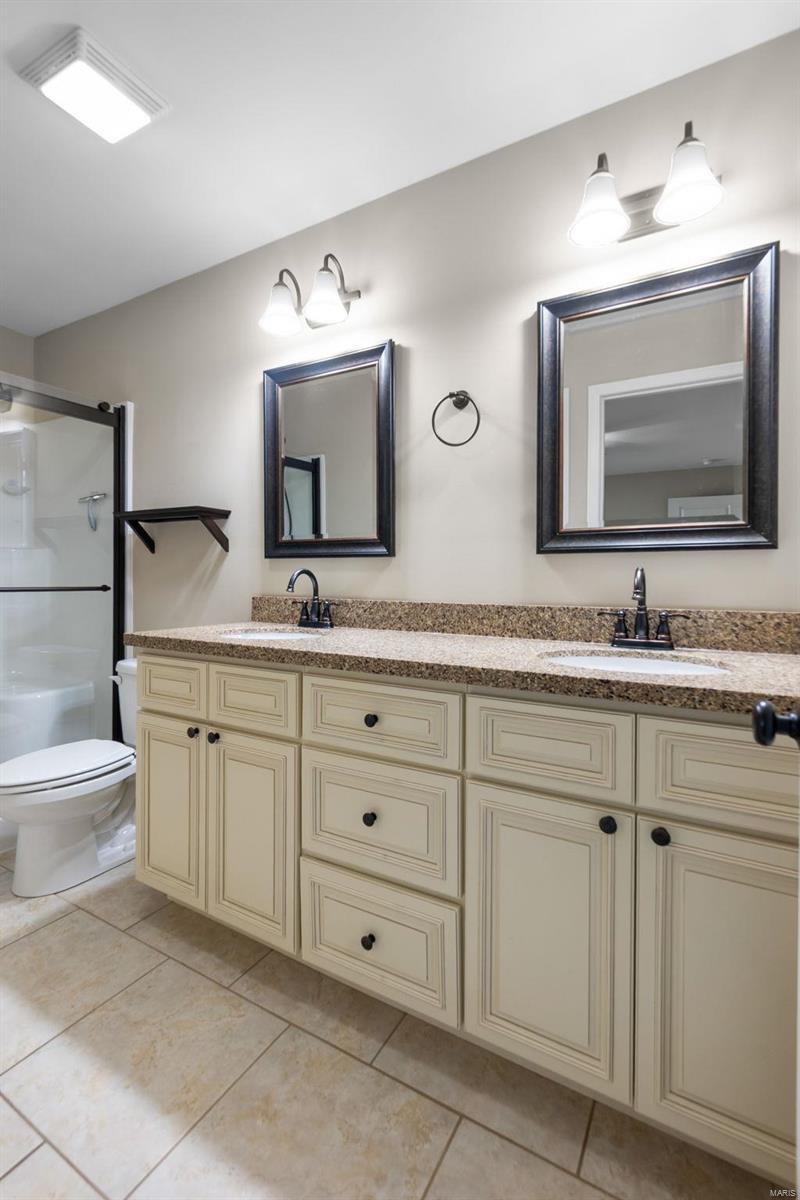 2504 Jonathan Drive Jackson, MO 63755 - Photo 16 of 37