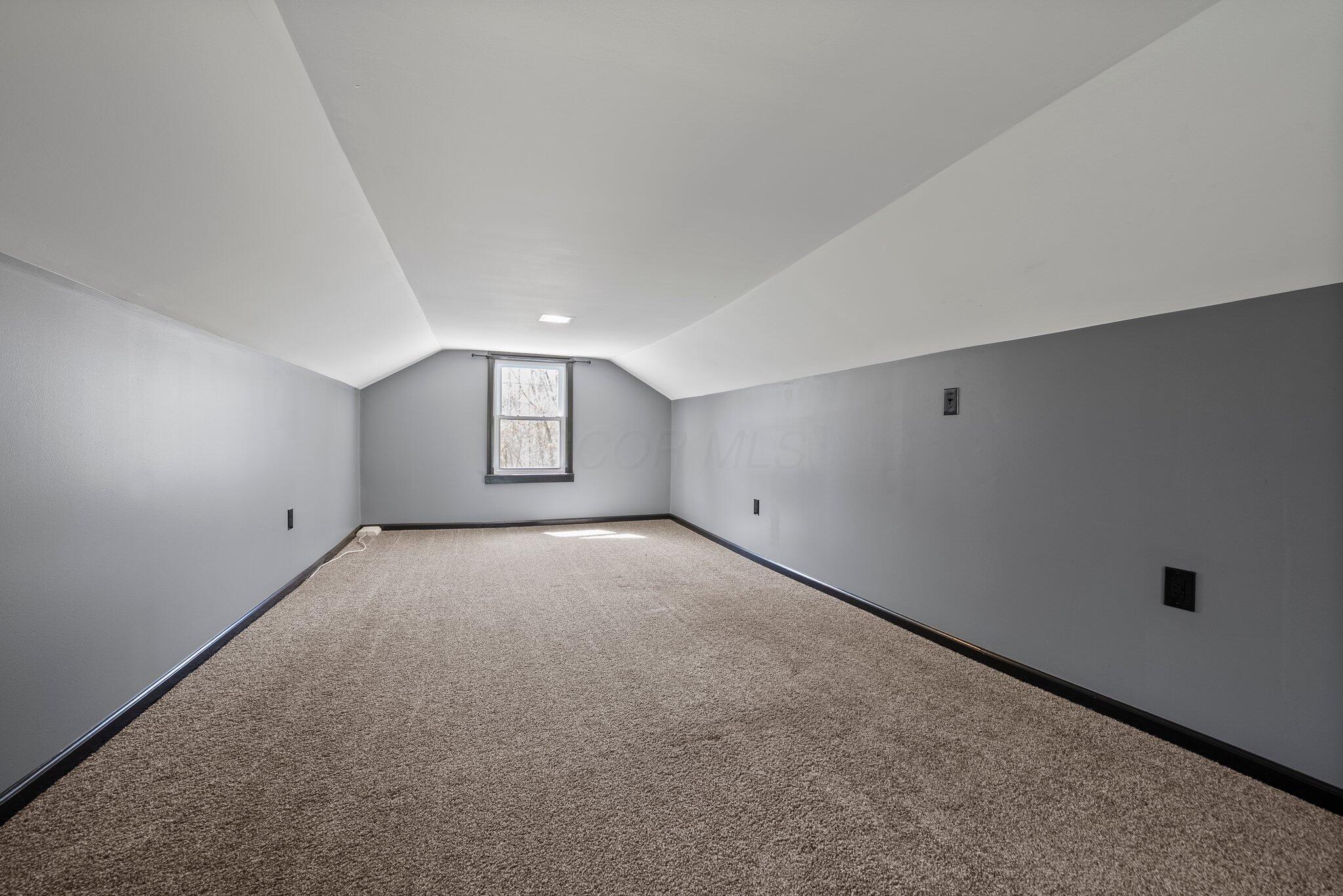 9177 Green Valley Road Mount Vernon, OH 43050 - Photo 27 of 51 DSC07711