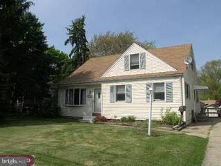 39 Ridgley Street Mount Holly, NJ 08060 - Photo 1 of 6