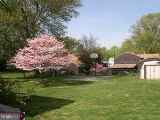 39 Ridgley Street Mount Holly, NJ 08060 - Photo 2 of 6