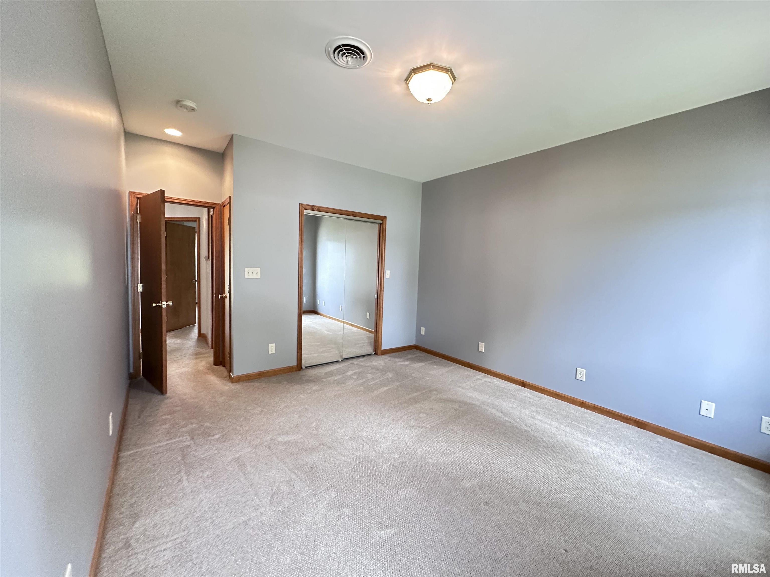 1535 Howard Road Marion, IL 62959 - Photo 20 of 40