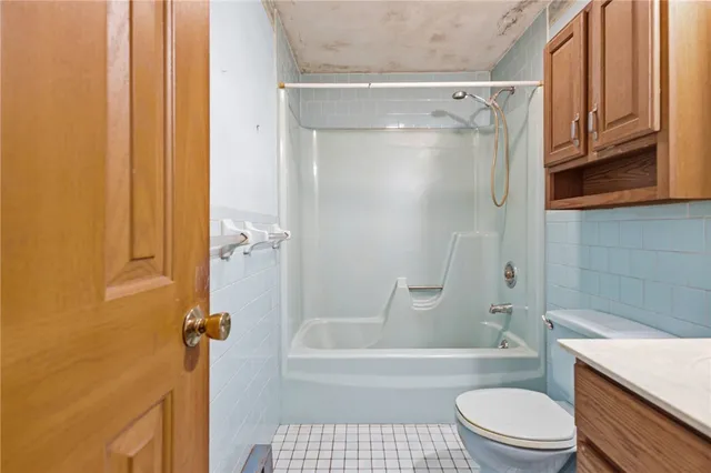 $399,000 | 45 Joe Sweet Road, Glocester, RI 02814