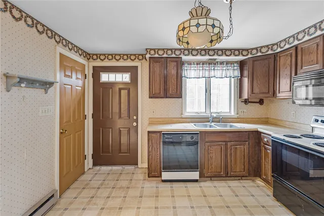 $399,000 | 45 Joe Sweet Road, Glocester, RI 02814