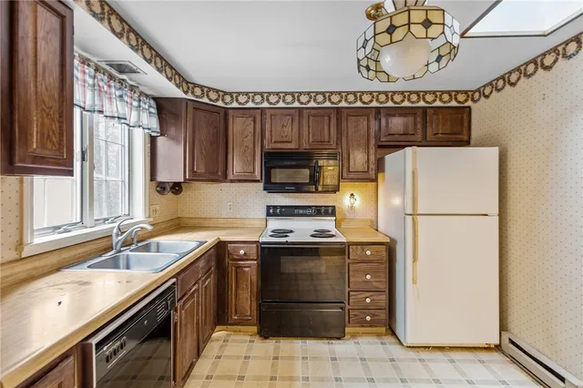 $399,000 | 45 Joe Sweet Road, Glocester, RI 02814