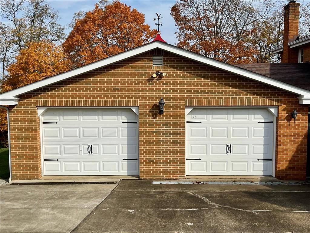 1291 Marcia Drive Irwin, PA 15642 - Photo 4 of 32 a front view of a house
