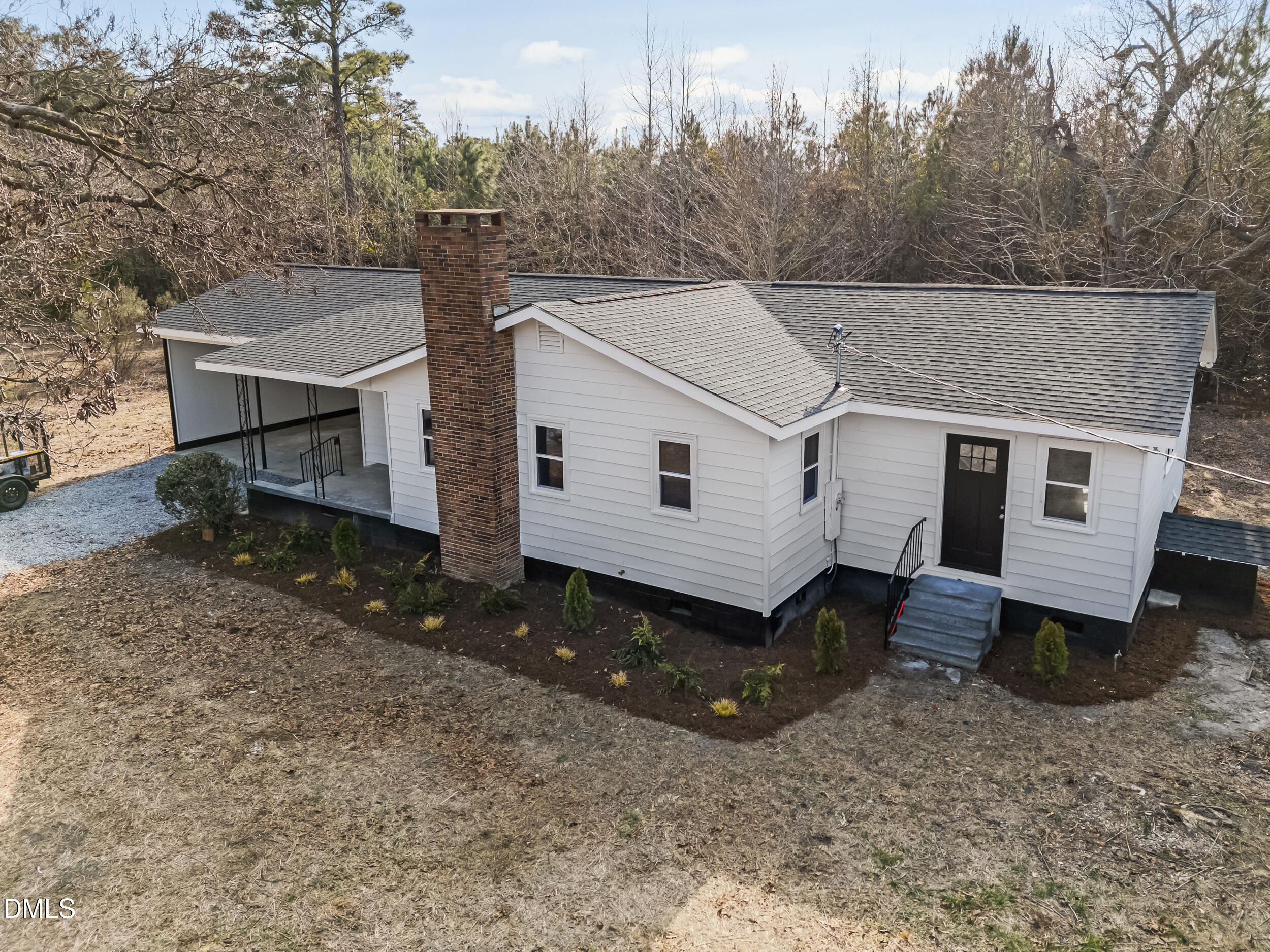 1659 West Darden Road Clinton, NC 28328 - Photo 2 of 31 43_dji_fly_20260209_145652_0291_17706671