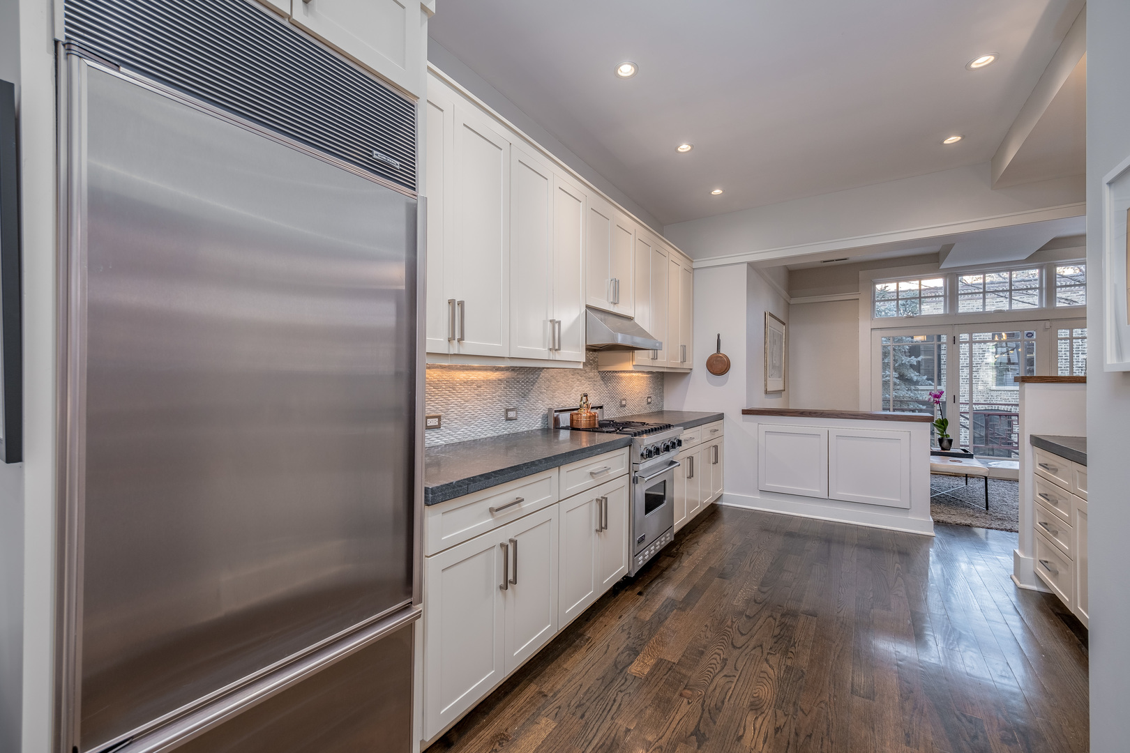 2903 North Racine Avenue Chicago, IL 60657 - Photo 11 of 29