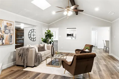 $525,000 | 1140 Stoney Creek Drive, Cedar Hill, TX 75104