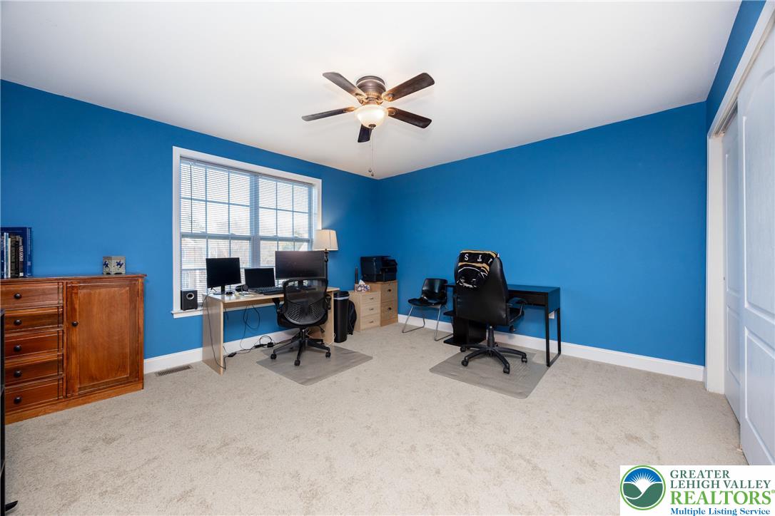 7266 Cedar Road Lower Macungie Township, PA 18062 - Photo 31 of 48