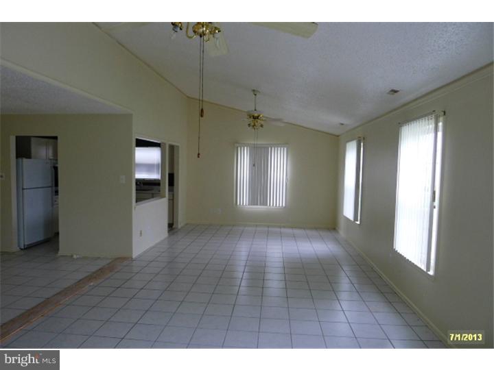 413 Paradise Road Williamstown, NJ 08094 - Photo 5 of 14 Gallery Image 5
