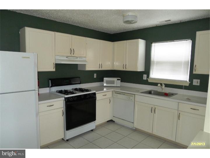 413 Paradise Road Williamstown, NJ 08094 - Photo 7 of 14 Gallery Image 7
