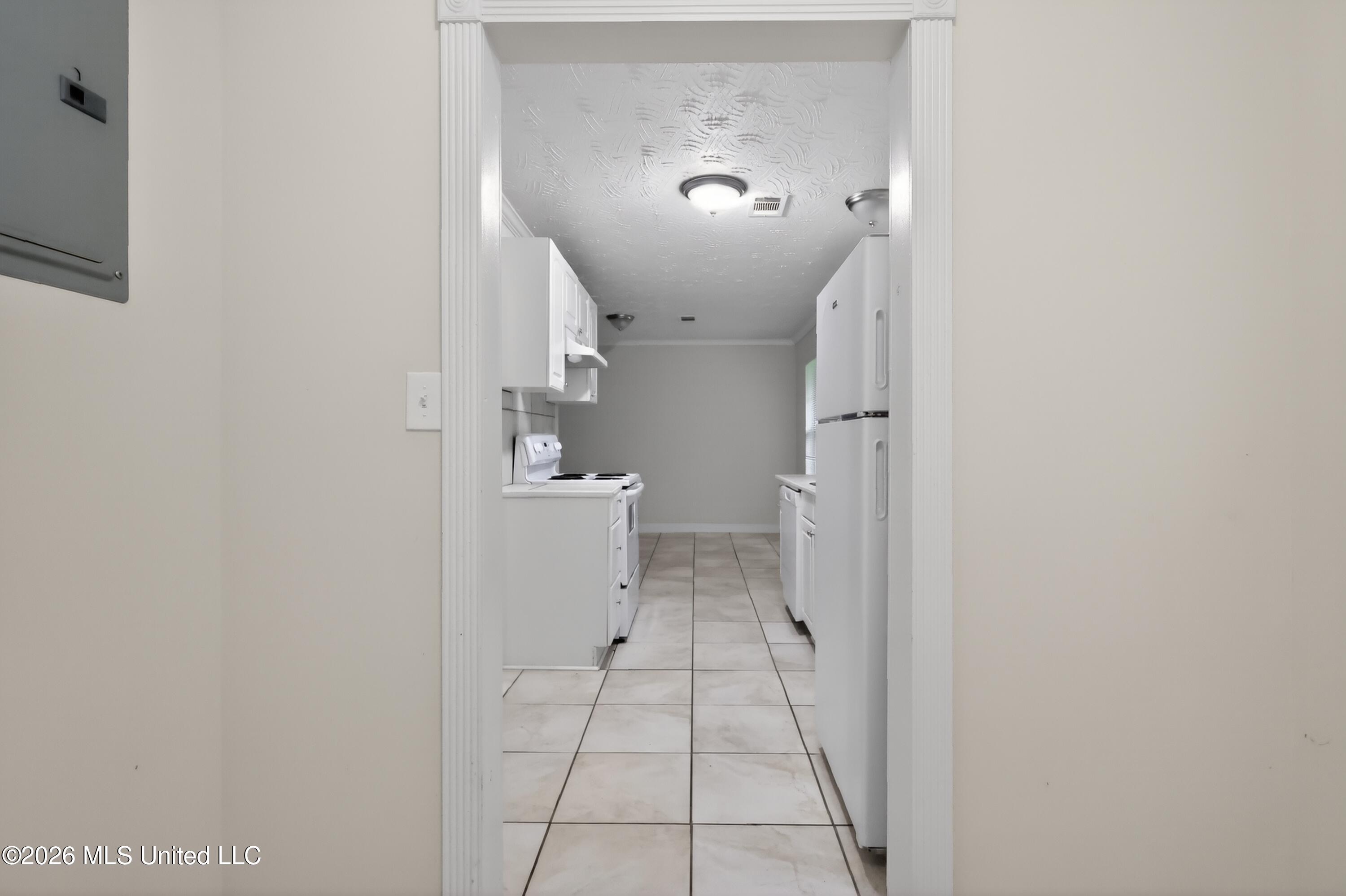 4003 West Lake Road Jackson, MS 39212 - Photo 33 of 38 33_4003_W_Lake_Rd-Others-5530