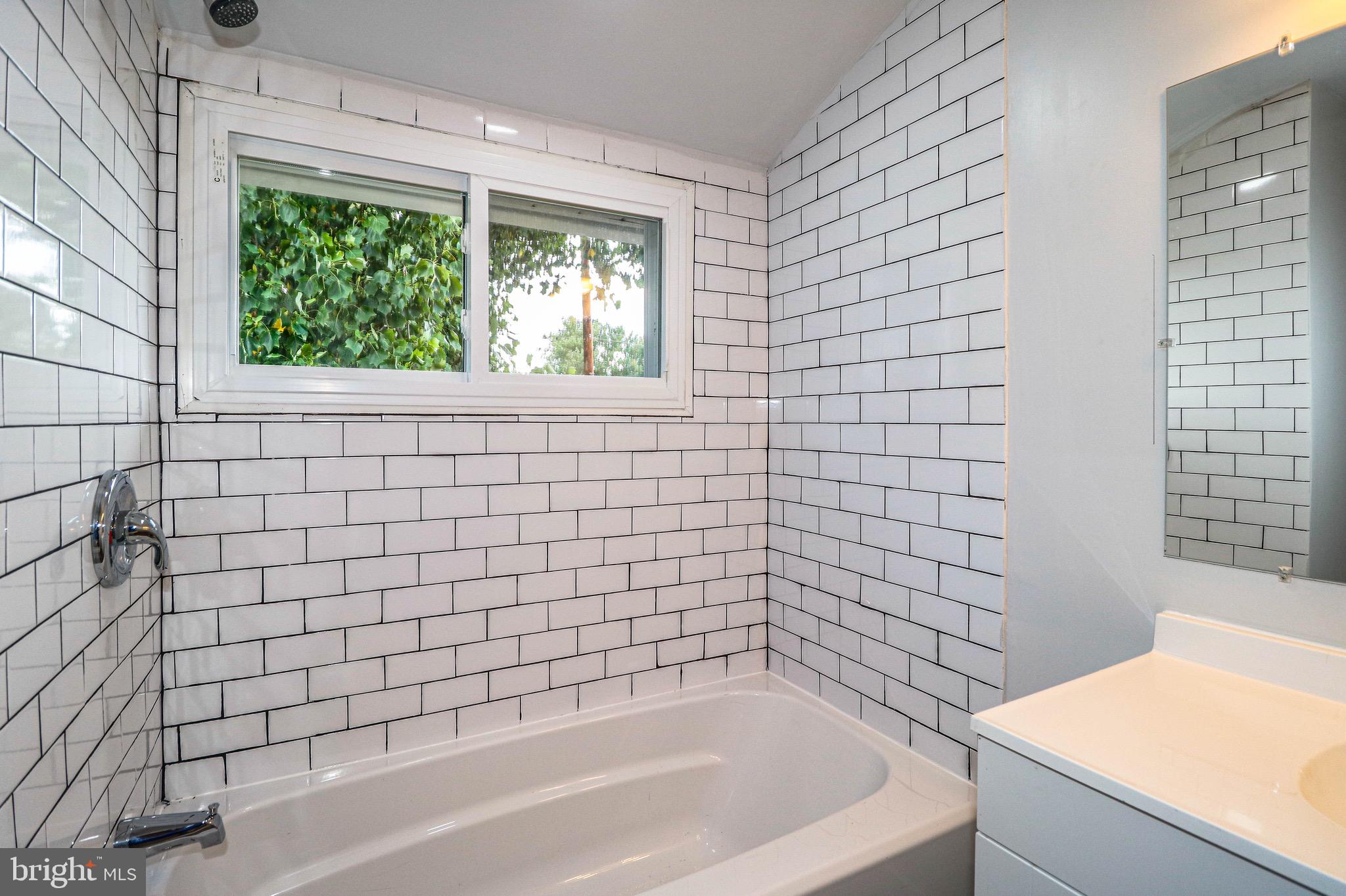 12 Indigo Road Levittown, PA 19057 - Photo 18 of 36