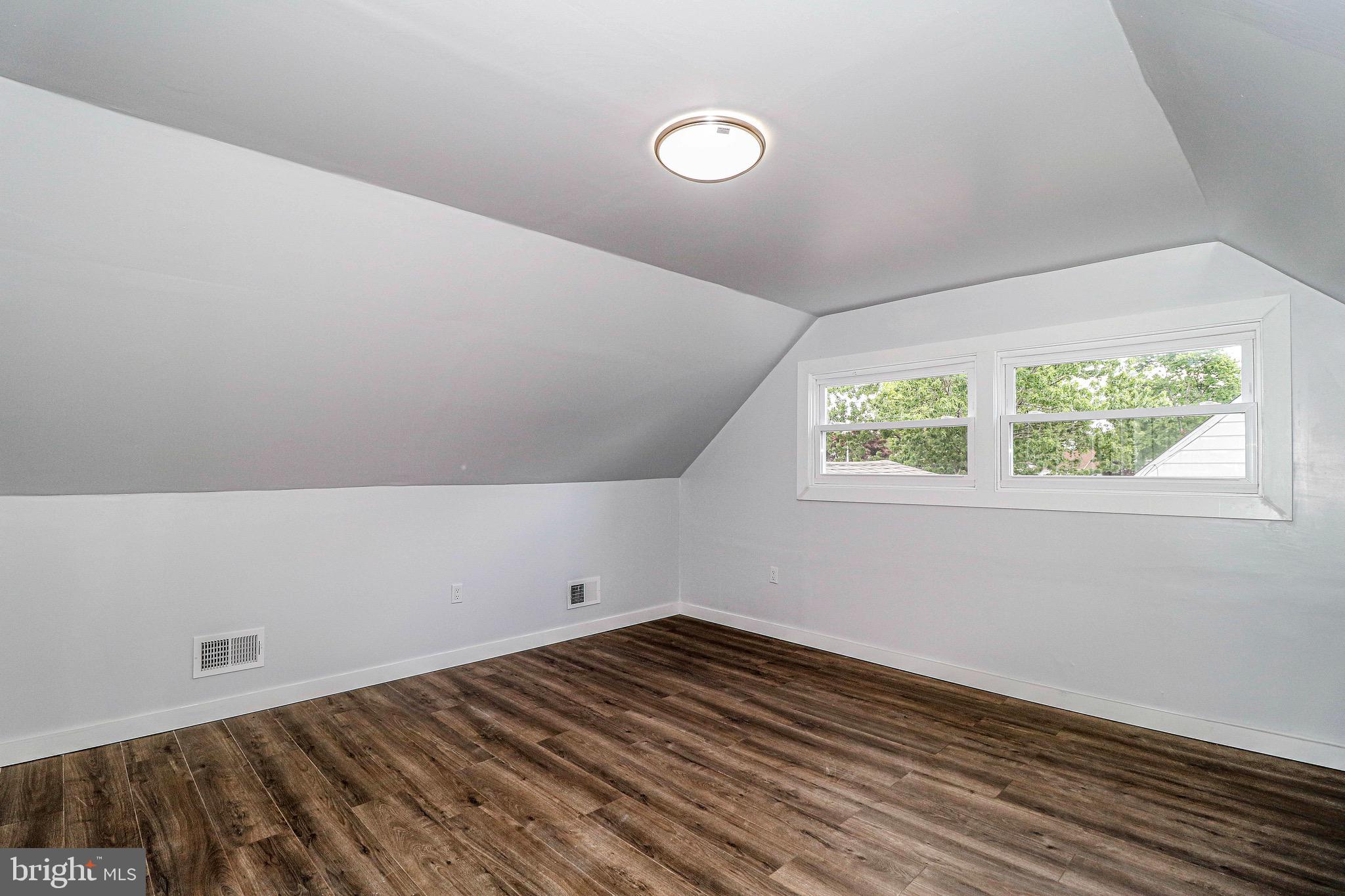 12 Indigo Road Levittown, PA 19057 - Photo 23 of 36